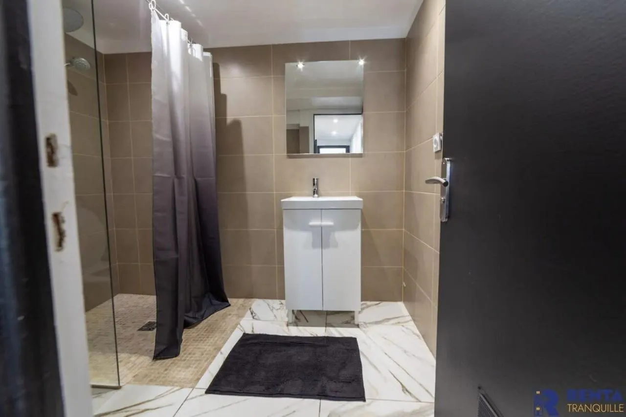 Chambre 1 Rene Cassinbalcon Wifi Mini-Frigo Tv Apartment Nice France